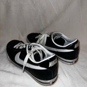 NIKE BRS LADIES SWEET CLASSIC LOW SNEAKERS SHOES BLACK LEATHER Sz